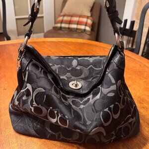 Vintage Coach Black Optic Signature Chelsea Woven Hobo Bag